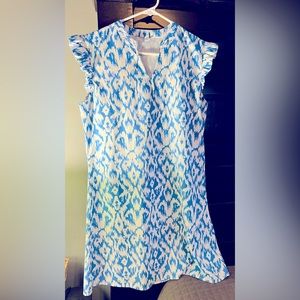 New light weight dress. Tag says size small, fits like medium.